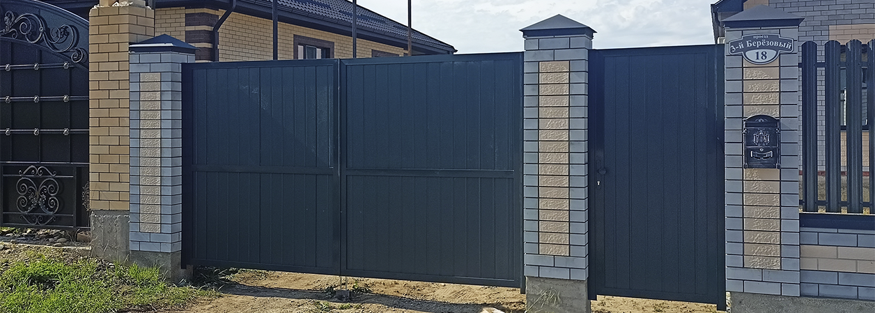 Въездные ворота в Новоалександровске под ключ